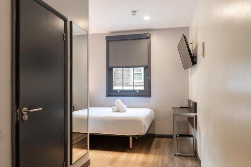 Habitación Familiar del hotel easyHotel Victoria