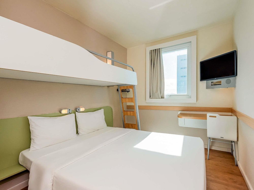 Apartamento económico, 1 cama doble del hotel ibis budget Vitoria