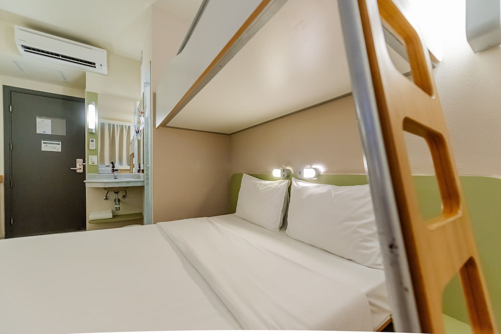 Apartamento económico, 1 cama doble del hotel ibis budget Vitoria. Foto 4