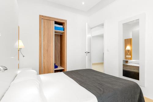 Apartamento de 1 dormitorio con vistas al mar del hotel Ocean Vistas 24. Foto 1