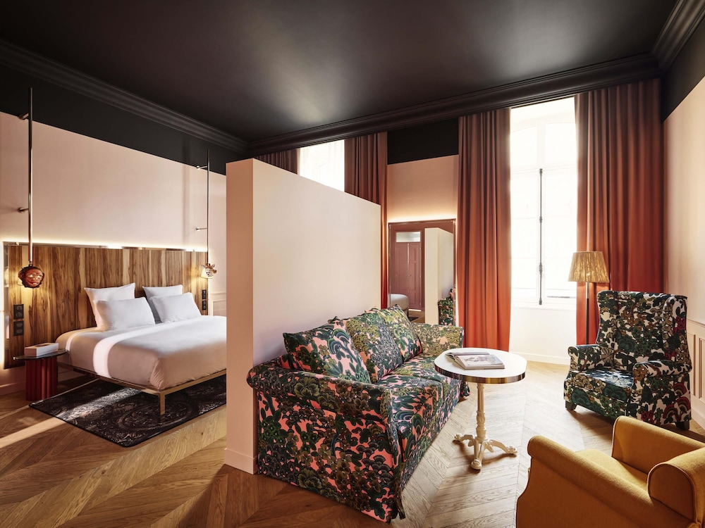 XXL Mama del hotel Mama Shelter Rennes