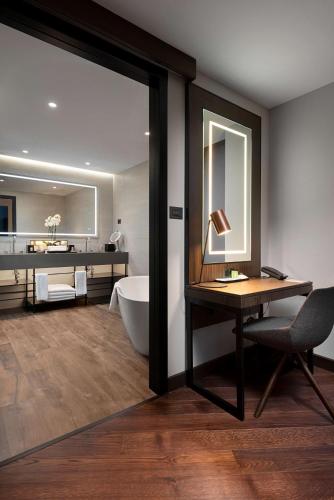 Suite Presidential del hotel Hyatt Regency Sofia. Foto 1