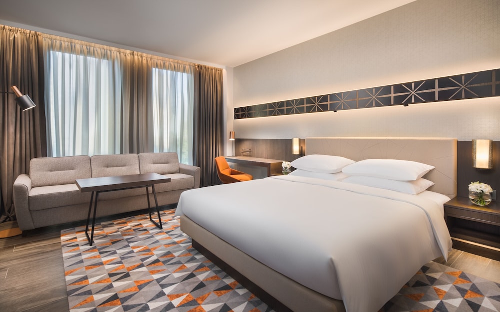 1 cama king, vista al jardín del hotel Hyatt Regency Sofia