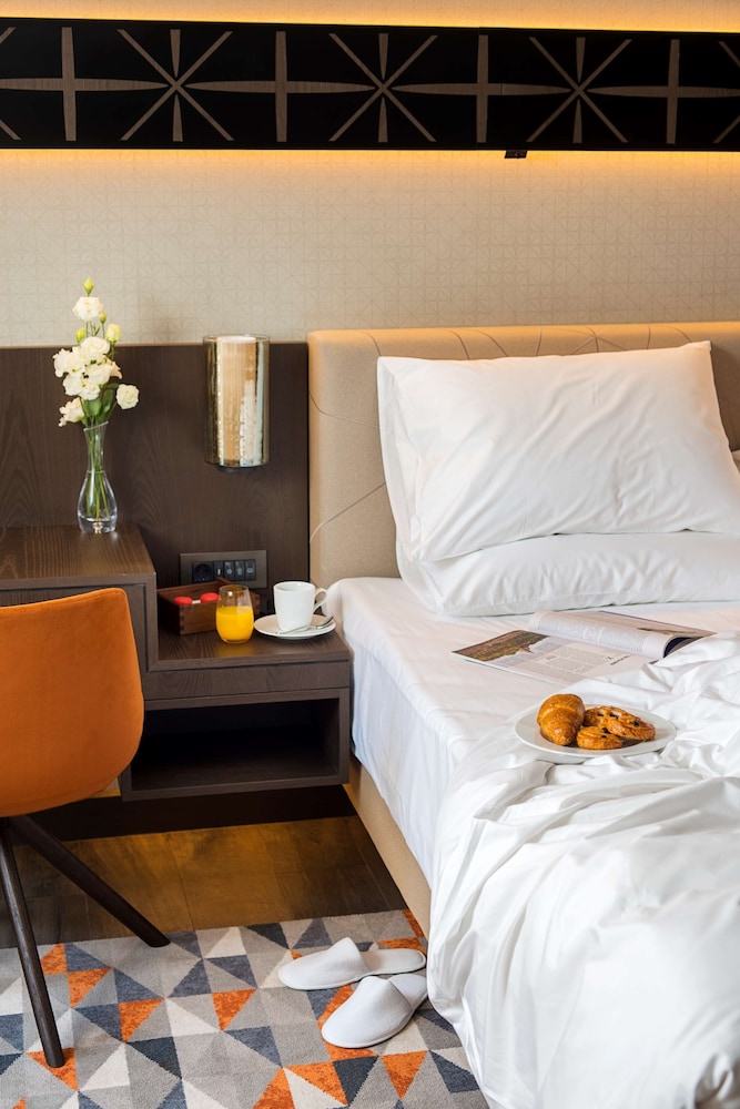 1 Cama King del hotel Hyatt Regency Sofia. Foto 1