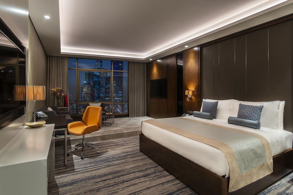 Suite Junior del hotel Mövenpick and Residences Riyadh. Foto 3