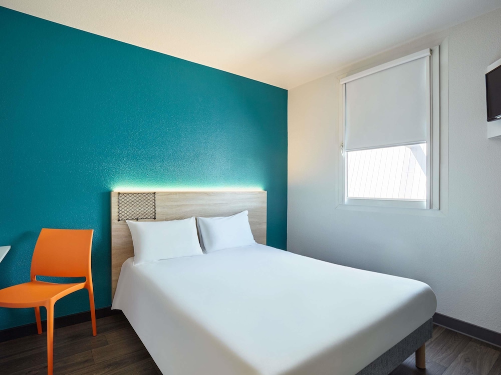 Habitación Cabrio con baño privado. Novedad #ontheroad del hotel hotelF1 Roissy CDG. Foto 4