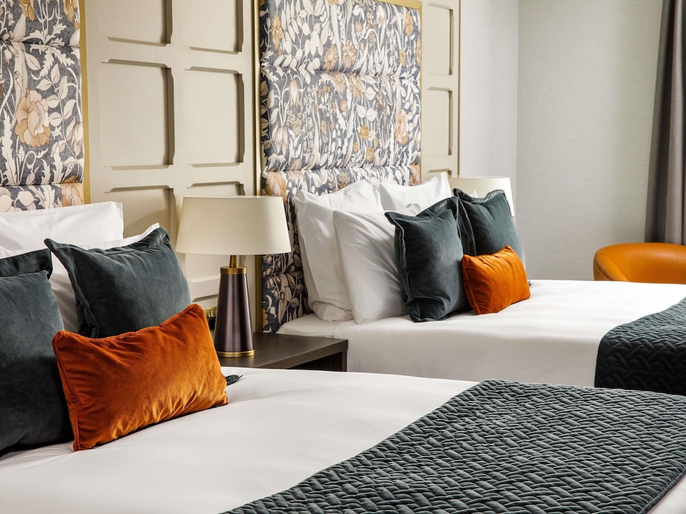 Habitación Superior con dos camas dobles del hotel The Municipal Liverpool - MGallery