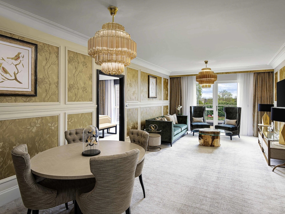 Suite Signature, 1 habitación, balcón del hotel Fairmont Windsor Park. Foto 3