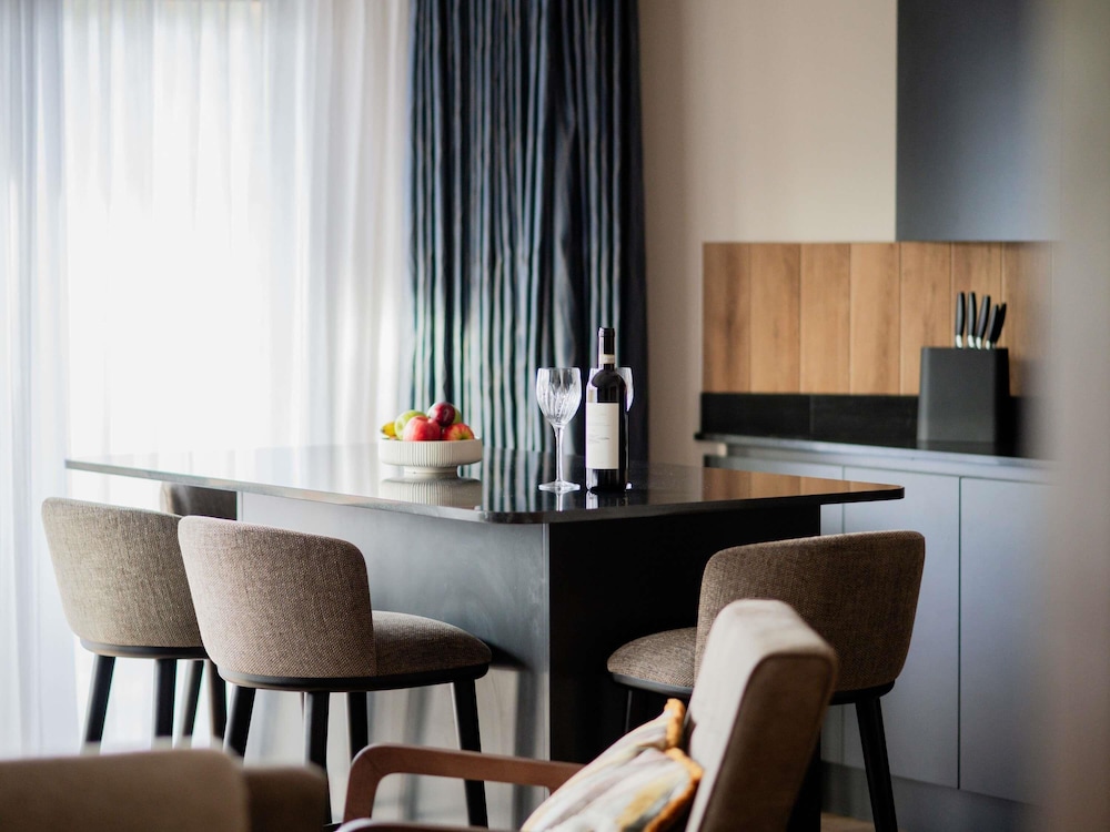 Casa de lujo en un árbol, 2 habitaciones del hotel Fairmont Windsor Park. Foto 1