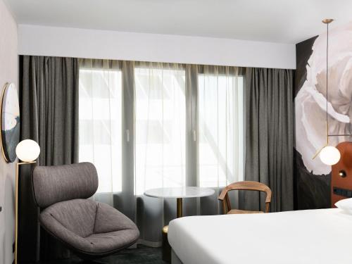 Habitación Classic accesible con 1 cama doble del hotel Mercure Debrecen. Foto 1