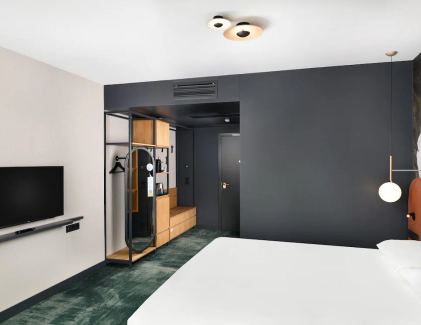Habitación Classic con cama doble del hotel Mercure Debrecen. Foto 8