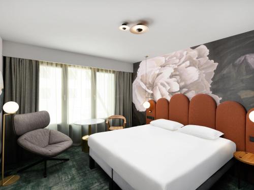 Habitación Classic accesible con 1 cama doble del hotel Mercure Debrecen. Foto 4