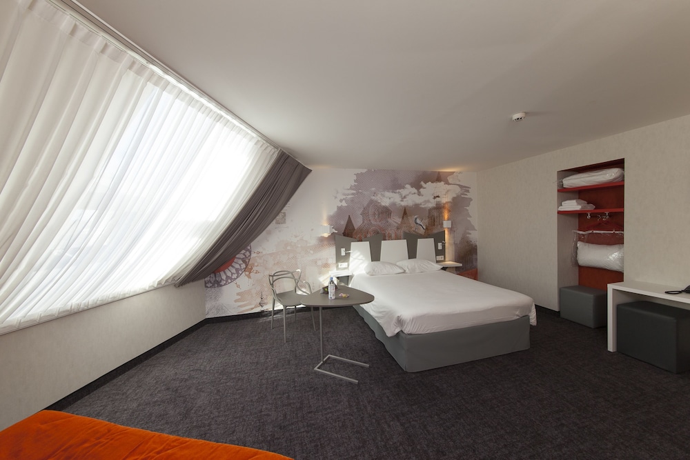 Habitación Doble del hotel Ibis Styles Poitiers Centre. Foto 16