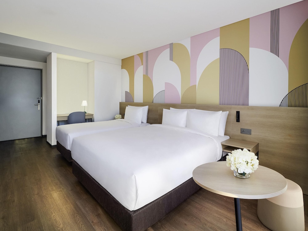 Suite Superior con 1 cama doble y 1 cama individual del hotel ibis Styles Ambassador Incheon Airport T2. Foto 2