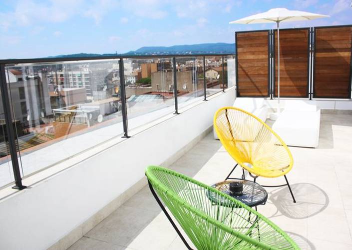 Habitación doble Superior Duplex del hotel Alegria Plaza Paris. Foto 1