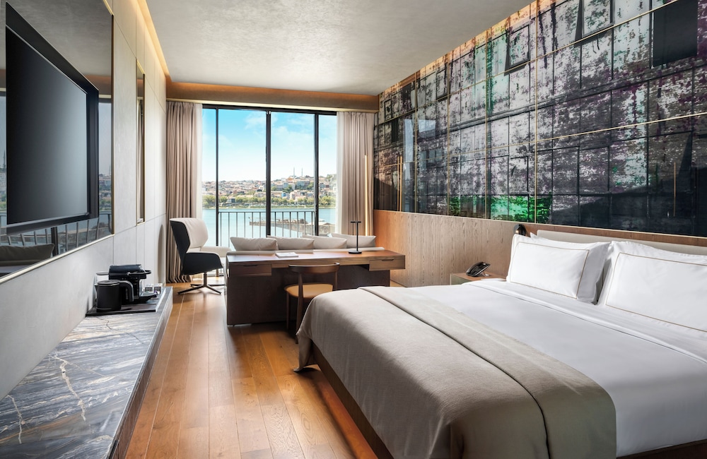 Habitación Familiar Premium, 2 habitaciones, vistas parciales al mar (Nickelodeon Play Access) del hotel Rixos Tersane Istanbul
