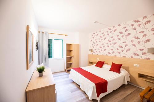 Habitación Deluxe - 1 cama grande del hotel Apartamentos Villa Gomera. Foto 9