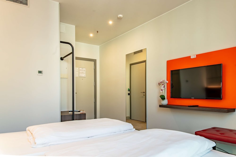 Habitación estándar, 2 camas individuales del hotel Campanile Venice Mestre. Foto 3
