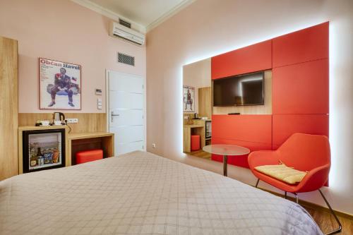Habitación Doble Confort con balcón del hotel Salvator Boutique. Foto 3