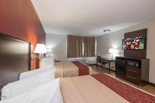 Habitación Superior con 2 camas grandes - No fumadores del hotel Red Roof Inn PLUS+ Poughkeepsie. Foto 2