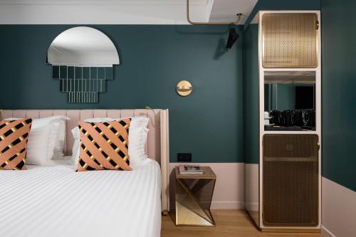 Habitación Doble Clásica del hotel Parisianer. Foto 8