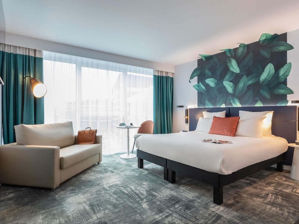 Suite Junior - 1 cama doble y 1 sofá cama del hotel Ibis Styles Bezons Paris La Défense. Foto 6
