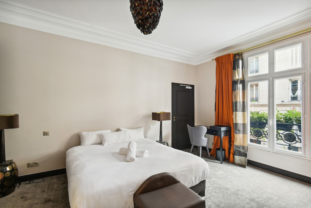 Suite familiar del hotel Le Paris Singulier. Foto 3
