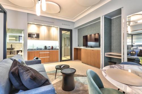 Suite Executive Concorde del hotel 33 Marbeuf. Foto 4