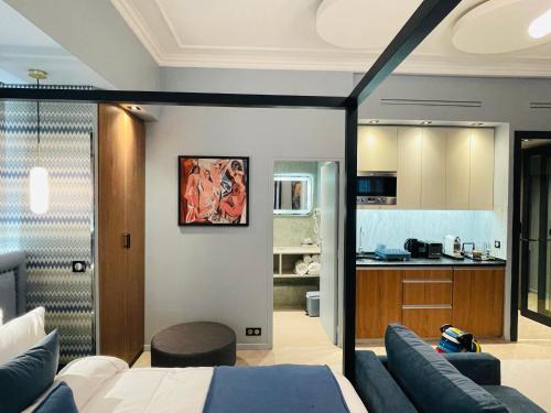 Suite Executive Concorde del hotel 33 Marbeuf. Foto 6