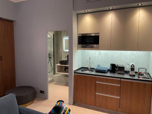 Suite Executive Concorde del hotel 33 Marbeuf. Foto 8