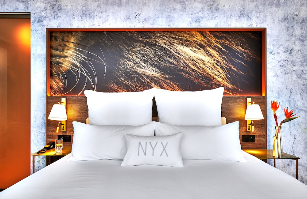 Suite junior (NYX) del hotel NYX Warsaw by Leonardo. Foto 1