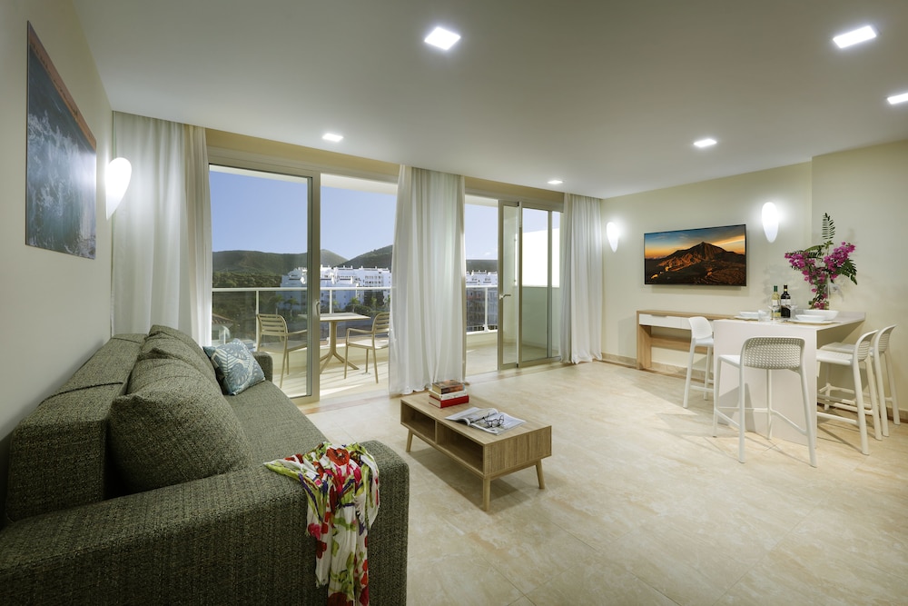 Apartamento, 2 Habitaciones, Balcón (3 Camas) del hotel Marinell Palm-Mar