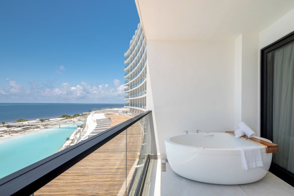 Suite panorámica, 2 habitaciones del hotel AVA Resort Cancun - All Inclusive. Foto 7