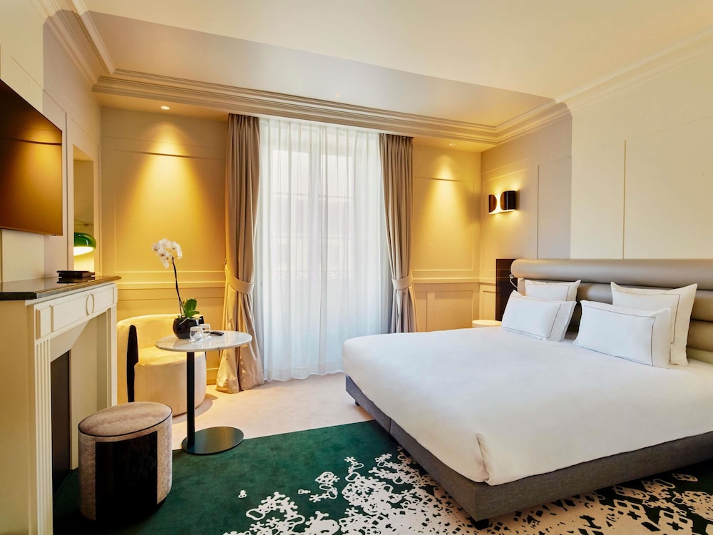 Habitación clásica doble, 1 cama doble del hotel La Licorne and Spa Troyes MGallery
