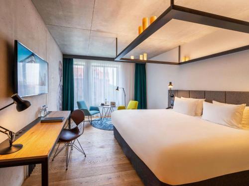 Habitación Superior con cama extragrande del hotel The Bridge Wroclaw - MGallery