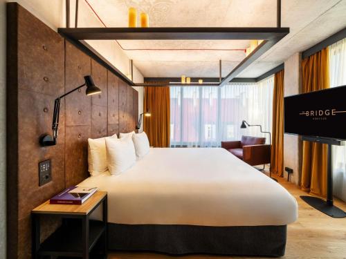 Suite Primer Ministro del hotel The Bridge Wroclaw - MGallery. Foto 1
