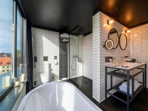 Suite Presidencial del hotel The Bridge Wroclaw - MGallery. Foto 5