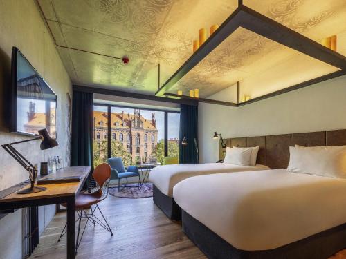 Suite Junior del hotel The Bridge Wroclaw - MGallery. Foto 4