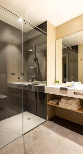 Habitación Doble Estándar - 1 o 2 camas del hotel Raval House. Foto 2