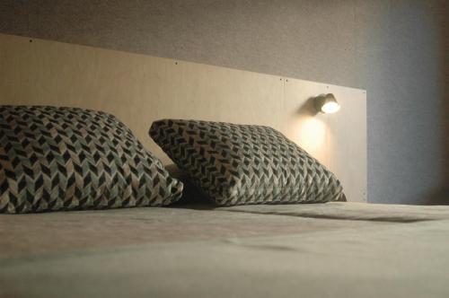 Habitación Triple Superior del hotel Raval House. Foto 3