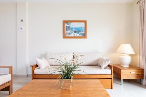 Apartamento de 2 dormitorios del hotel Residencial El Llano. Foto 3