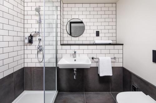 Habitación Doble Estándar - 2 camas del hotel ibis London Sutton Point