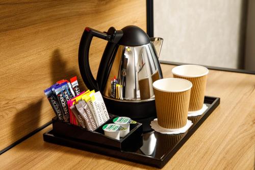 Habitación Doble adaptada para personas con movilidad reducida del hotel ibis London Sutton Point. Foto 8