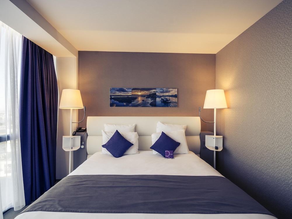 Habitación Clásica con 1 cama doble del hotel Mercure Cherbourg Centre Port. Foto 5