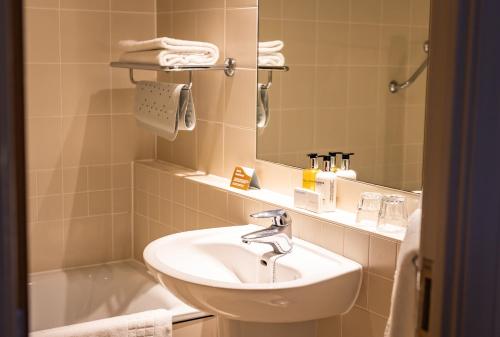 Habitación Doble Executive del hotel Red Lion, Hillingdon. Foto 1