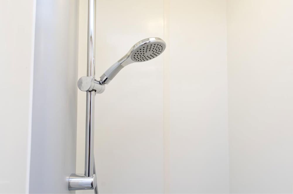 Dormitorio compartido, solo para hombres (Sleeps 6) del hotel Yha London Thameside. Foto 8