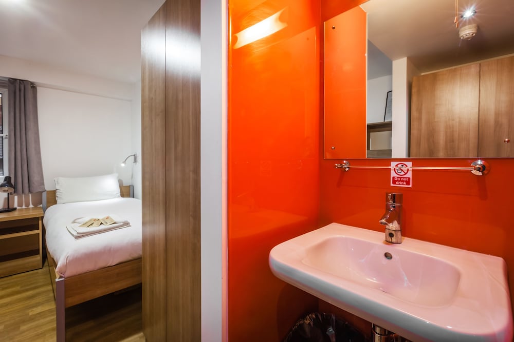 Habitación individual estándar, 1 cama individual, baño compartido del hotel Lse High Holborn - Campus Accommodation. Foto 4