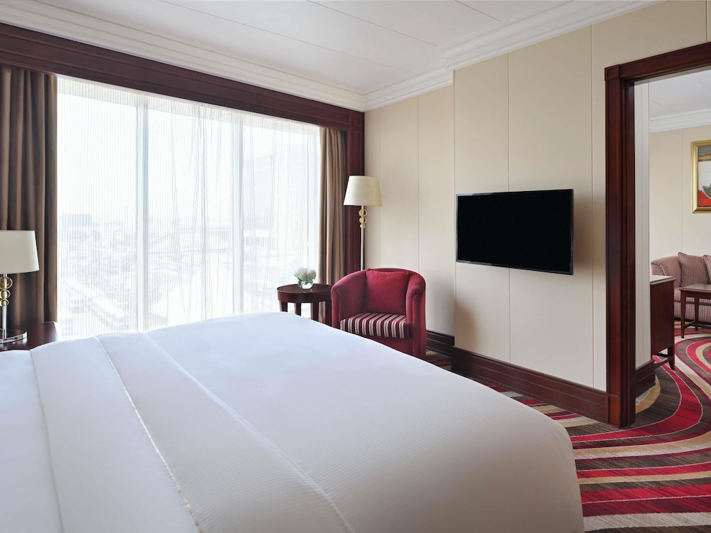 Suite Business, 1 cama de matrimonio grande del hotel Mövenpick City Star Jeddah