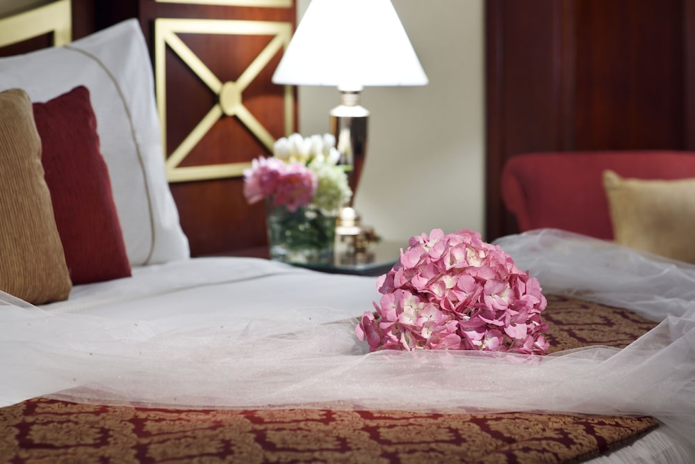 Habitación Deluxe, 1 cama de matrimonio grande del hotel Mövenpick City Star Jeddah. Foto 2