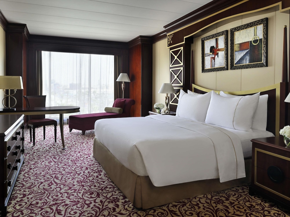 Habitación Deluxe, 1 cama de matrimonio grande (Deluxe) del hotel Mövenpick City Star Jeddah. Foto 3